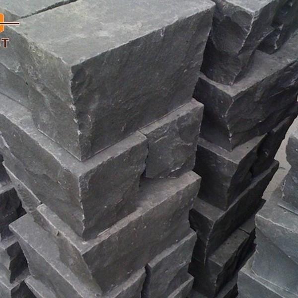 Natural Black Palisade Stone (6) Natural Black Palisade Stone (6)
