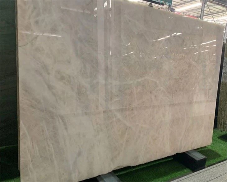 Diamond White Quarzite Slabs Diamond White Quarzite Slabs