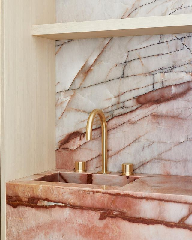 bathroom bathroom